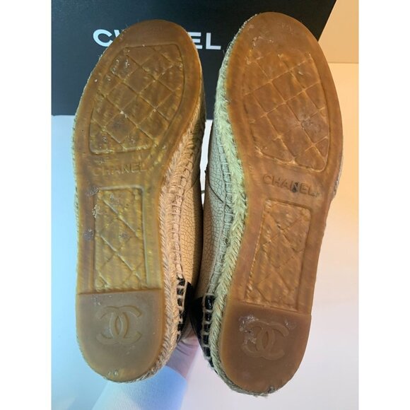 CHANEL Crackled Leather Espadrille High Top Shoe Size EU 38 US 8 - Picture 13 of 15